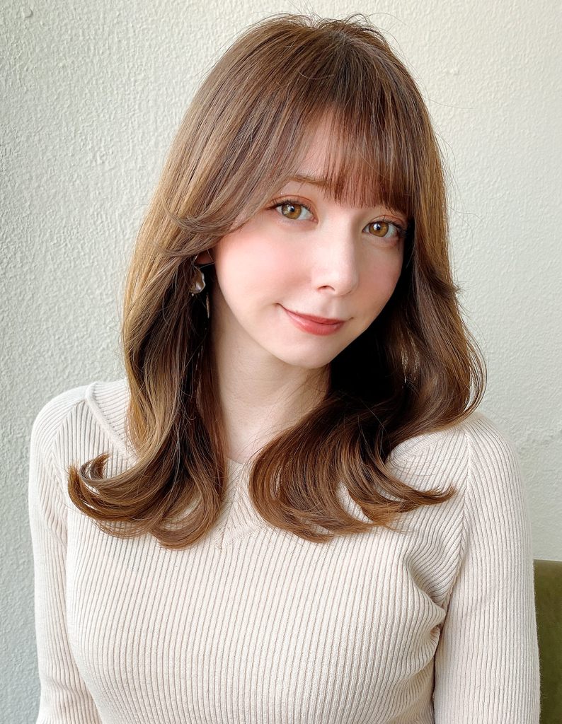 韓国ミディ ヨシンモリ ヌナモリ 顔まわり 外ハネ 後れ毛 Mm 33 ヘアカタログ 髪型 ヘアスタイル Afloat アフロート 表参道 銀座 名古屋の美容室 美容院