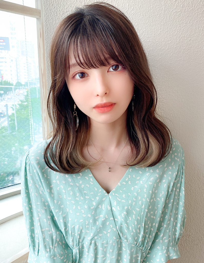表参道で叶う韓国くびれひし形ミディでオルチャンヘアに Mm 46 ヘアカタログ 髪型 ヘアスタイル Afloat アフロート 表参道 銀座 名古屋の美容室 美容院