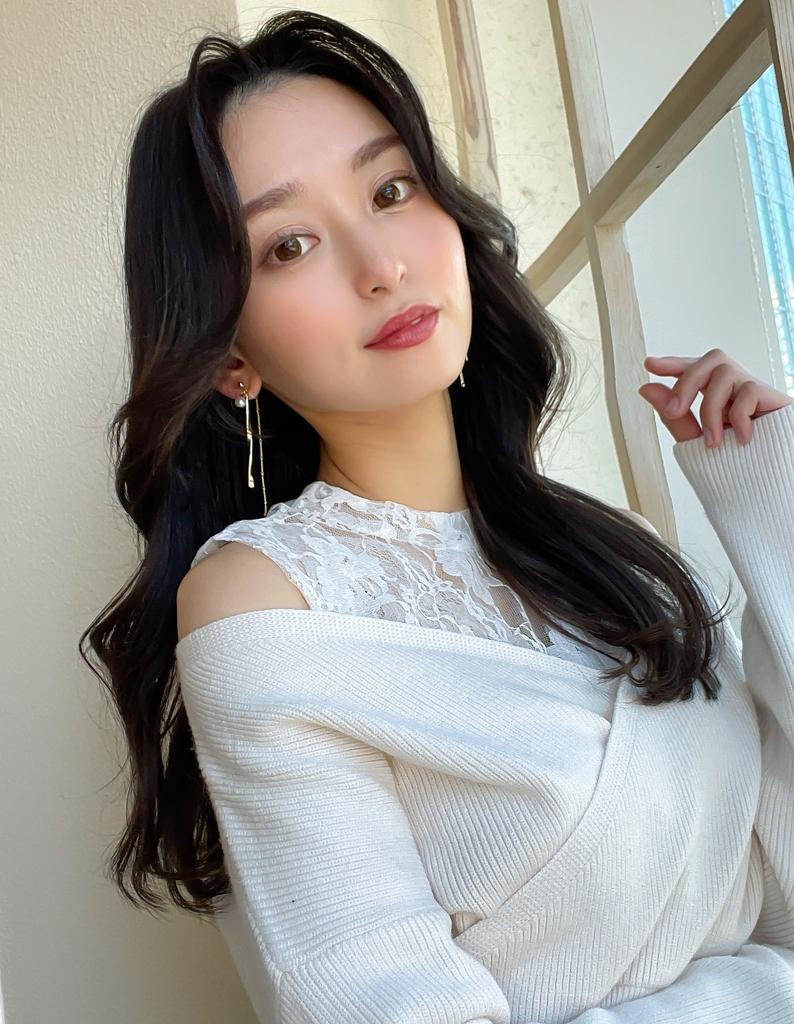 アフロートみきな ヨシンモリ 韓国ヘア 代30代人気髪型 ヌナモリ 長め前髪 Mm 84 ヘアカタログ 髪型 ヘアスタイル Afloat アフロート 表参道 銀座 名古屋の美容室 美容院