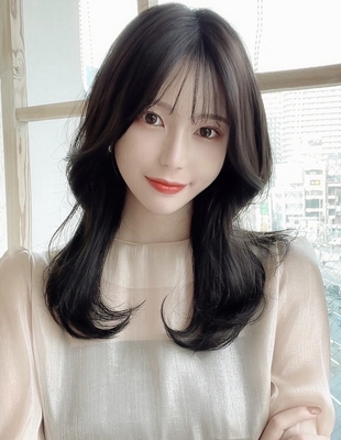 シースルーバング ヘアスタイル一覧 ヘアカタログ 髪型 ヘアスタイル Afloat アフロート 表参道 銀座 名古屋の美容室 美容院