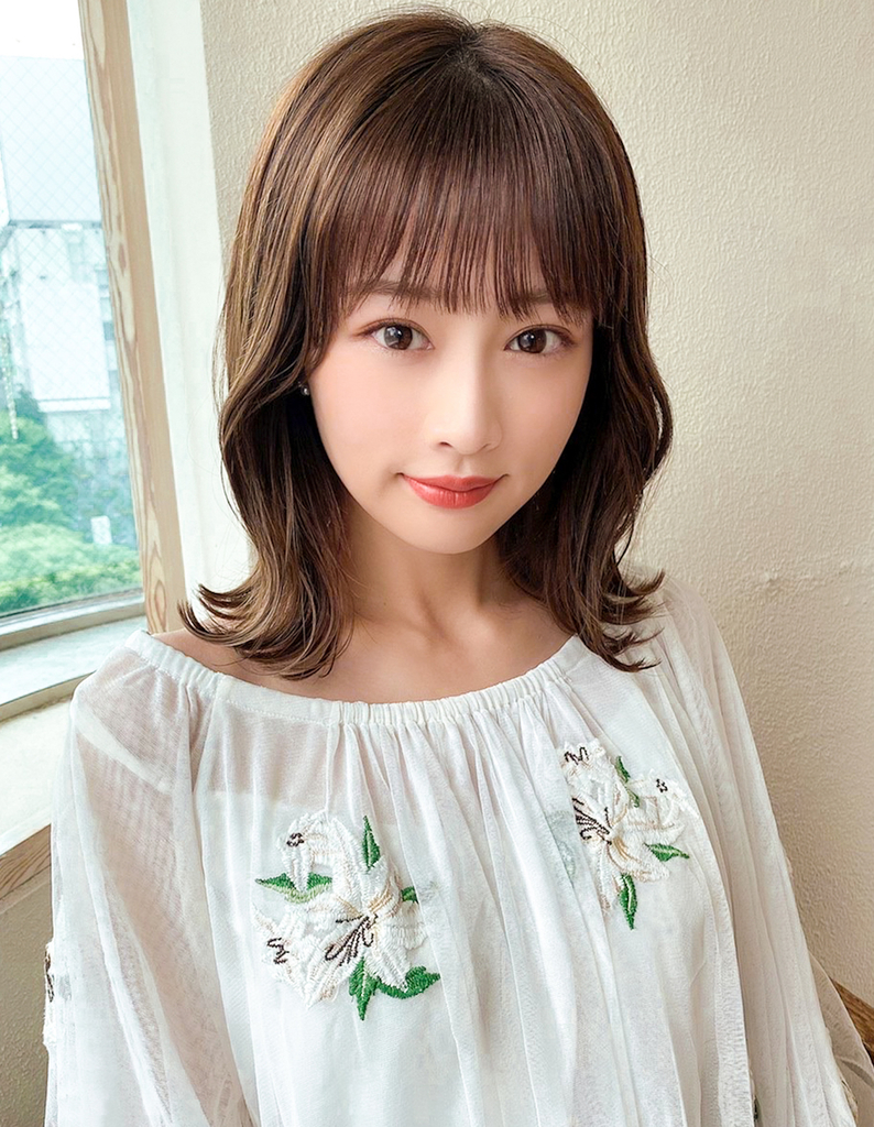 モテ髪 ミディアム外ハネスタイル He 16 ヘアカタログ 髪型 ヘアスタイル Afloat アフロート 表参道 銀座 名古屋の美容室 美容院