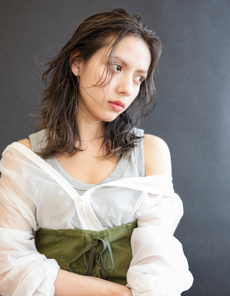 サマーグレージュhr 402 ヘアカタログ髪型ヘアスタイルafloat