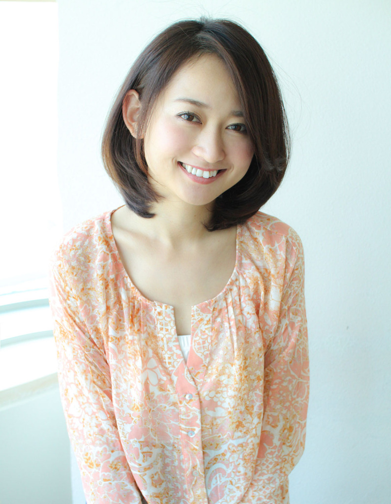 丸顔カバー大人可愛いひし形シルエット Sy 530 ヘアカタログ 髪型 ヘアスタイル Afloat アフロート 表参道 銀座 名古屋の美容室 美容院