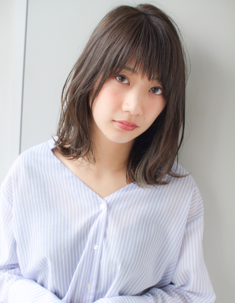 ナチュラルなくびれミディ Sy 401 ヘアカタログ 髪型 ヘアスタイル Afloat アフロート 表参道 銀座 名古屋の美容室 美容院