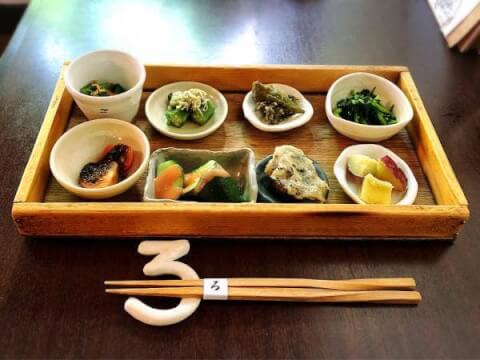 出町ろろろ_ミニ懐石_8種類の前菜_出町柳ランチ