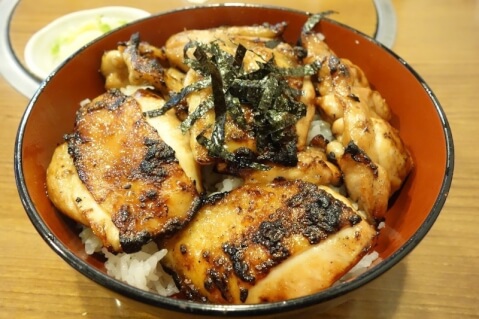 築地 ランチ とゝや 焼き鳥丼