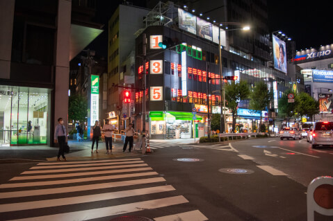 神保町交差点