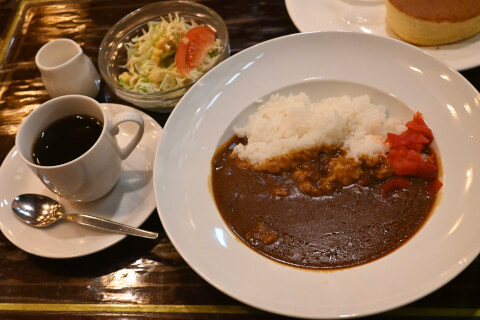 ローヤル_ビーフカレー_東京交通会館_喫茶店