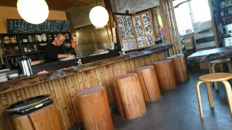 あぶさん_店舗内_平塚ランチ_せっかくグルメ