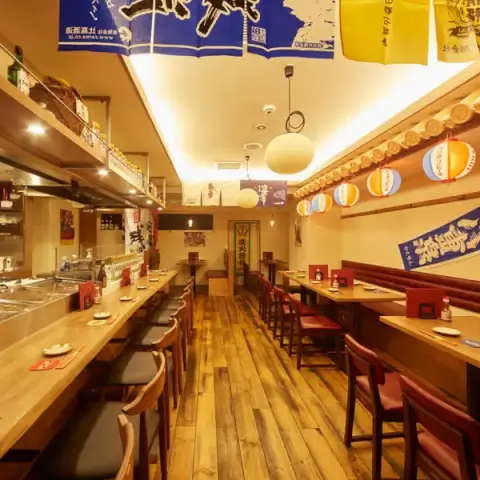 あかゆら_店舗内観_田町居酒屋_沖縄料理