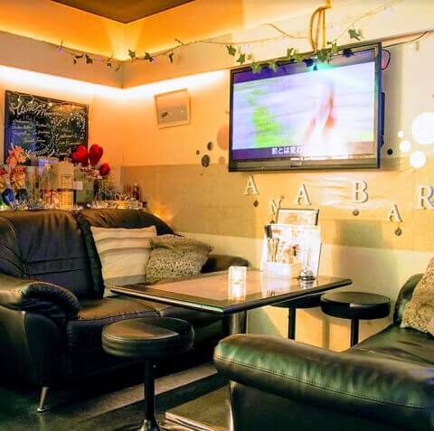 東京都内おすすめカフェ選 プールサイドのリゾートカフェに駅近の穴場店も はらへり