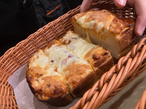 八重洲地下街_ランチ_アロマ珈琲_トースト