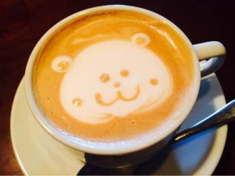 attic room – cafe & dining – 渋谷 東京 ラテアート おすすめ