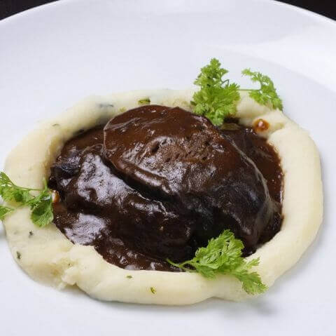 牛タンの赤ワイン煮込み_BISTROT HAJIME_八王子居酒屋_おしゃれ