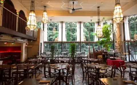 新宿　ディナー　カフェ ラ・ボエム　洋食