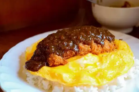 キャラウェイ_オムレツトッピング_平塚おすすめランチ