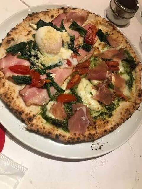 横浜チーズカフェ　ピッツア　横浜イタリアンおすすめ