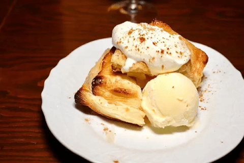 ヴァンサンヌドゥ_アップルパイ_名古屋スイーツ_カフェ