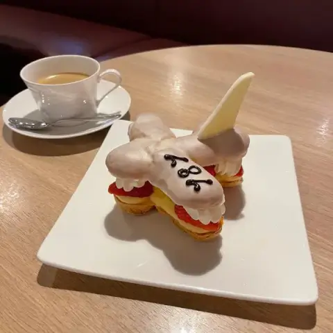 飛行機シュー_フライヤーズテーブル_羽田空港_レストラン
