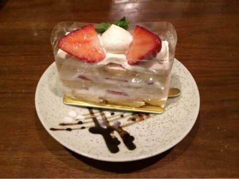 フードブティック・ポピンズ 西新宿 新宿 ケーキ おすすめ