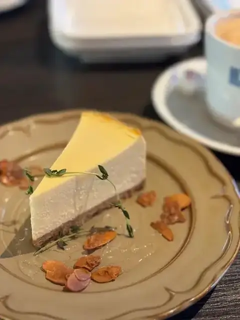 フレイムス中目黒店_チーズケーキ_中目黒_夜カフェ