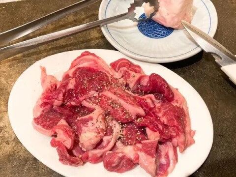 羊肉炭火焼 肉汁屋_生ラム_東京ジンギスカン
