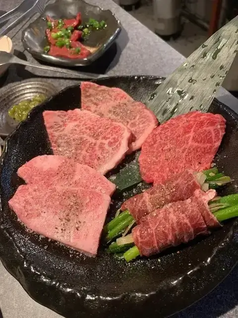 ごぶ_名物ごぶ盛り_京橋焼肉