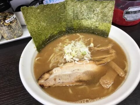 らーめん樹_豚骨ラーメン_金沢ラーメン
