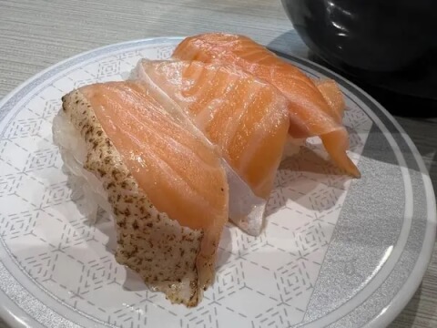 はま寿司_サーモン三種盛り_池袋_回転寿司