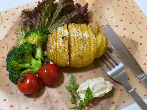 パーティー料理_ハッセルバックポテト