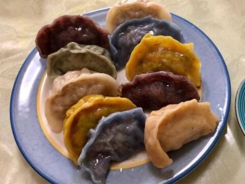 線條手打餃子専門店_カラフル餃子_池袋西口_餃子