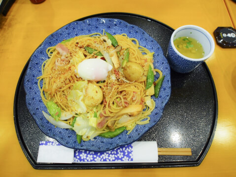 イベリコ豚と春野菜のよくばりスパゲッティーの写真