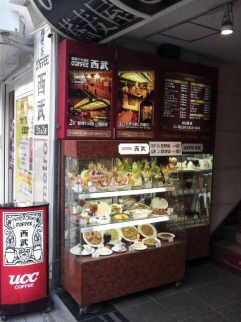 新宿駅近辺の喫茶店5選 レトロな純喫茶でリラックスタイムを満喫しよう はらへり