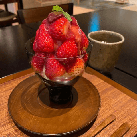 いちごパフェ_Salon de Muge_京都_和菓子