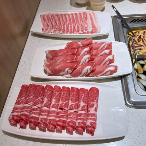 海底撈火鍋_肉_ガチ中華_新宿