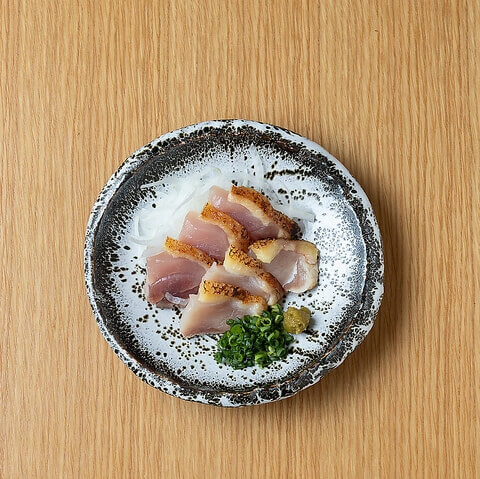 代々木　居酒屋　東口　かのや　地鶏昆布〆
