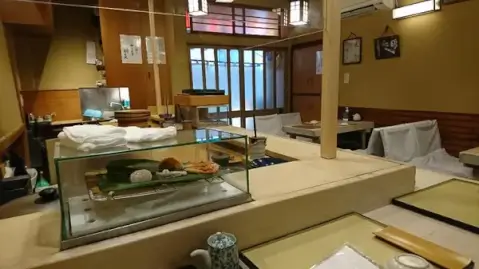 寿司政_内観_九段下ランチ_和食