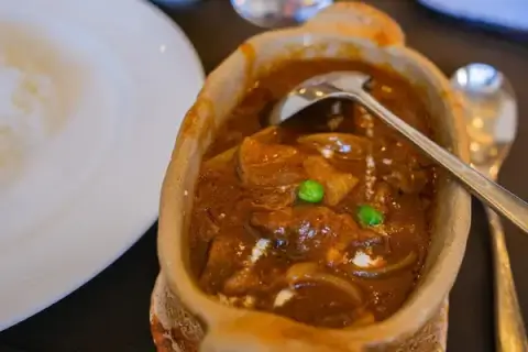 黒船亭_ハヤシライス_上野ランチ_老舗レストラン