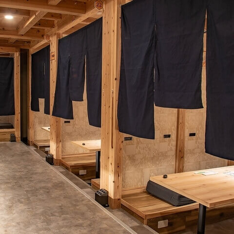 天文館 居酒屋 くろ屋 お店 入口