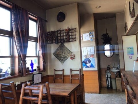 キャラウェイ　店舗内装　平塚おすすめランチ