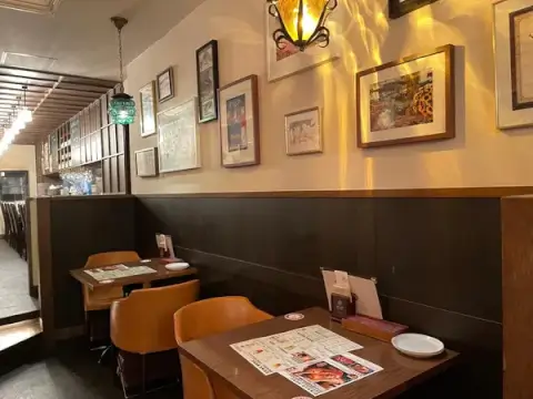 ルコック_店舗内観_池袋_ビストロ