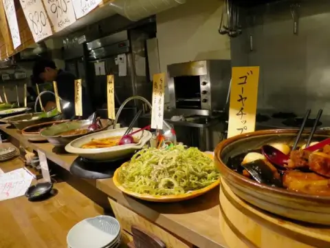栄 居酒屋 そば居酒屋 満月 区役所　おばんざい