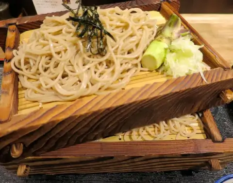 満月_ざるそば_栄居酒屋_和食が美味しい居酒屋