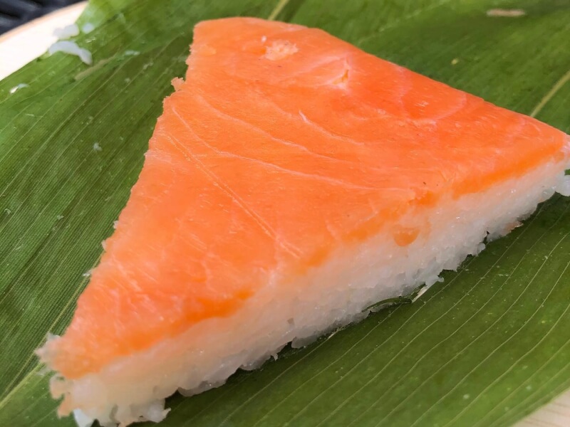 富山名物の「鱒寿司」ってなに？特徴や食べ方、おすすめの鱒寿司屋さんを紹介 | はらへり