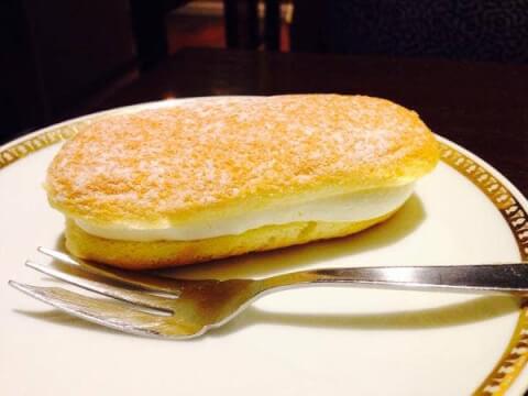 生きている珈琲_オムレットケーキ_京都喫茶店