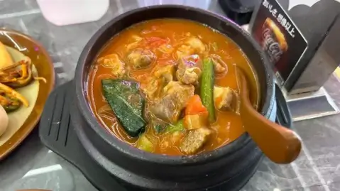 撒椒小酒館_洋風アレンジ_ガチ中華_大久保