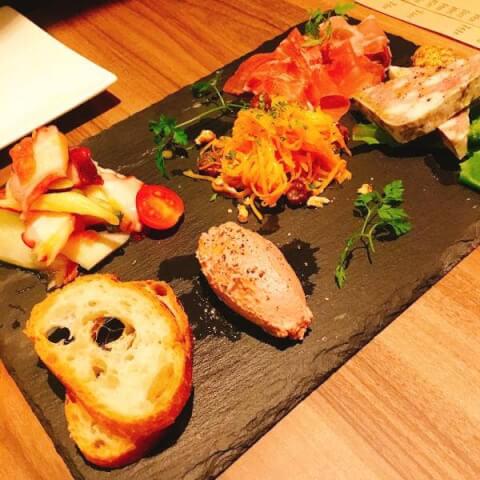 中野のおすすめ居酒屋19選 昼飲みもできる安い店から女子会やデートにぴったりのおしゃれ店まで はらへり