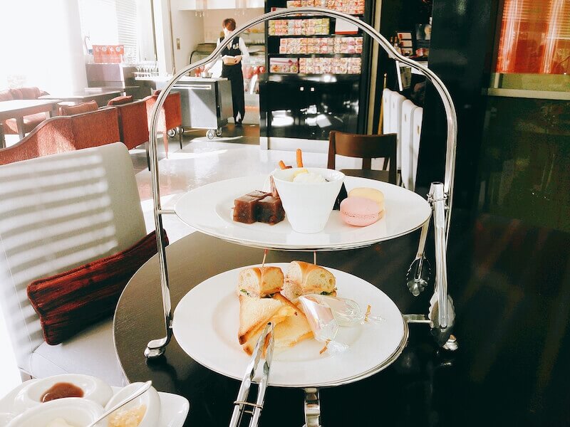 大阪市内のおすすめアフタヌーンティー13選 高級ホテルから人気カフェまでたっぷり紹介 はらへり 大阪市内のおすすめアフタヌーンティー13選 高級ホテルから人気カフェまでたっぷり紹介 はらへり