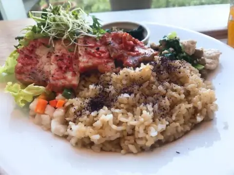 酵素玄米プレート ukafe 六本木 カフェ おしゃれ