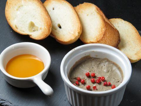 小倉駅周辺のオススメ居酒屋選 定番の焼き鳥やもつ鍋から新鮮な魚介まで はらへり